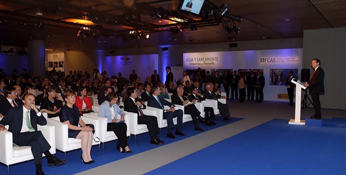 Gonzalo Robles, Secretario General de Cooperación Internacional para el Desarrollo, inaugurando el encuentro 'Agua y saneamiento: un reto compartido en América Latina'. FOTO AECID/ Miguel Lizana.
