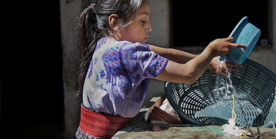 La Asamblea General de la ONU diferencia los derechos humanos a agua y al saneamiento