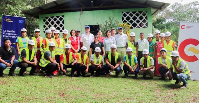 Generación de capacidades y mejora de emprendimientos, principales impactos del Programa de ...